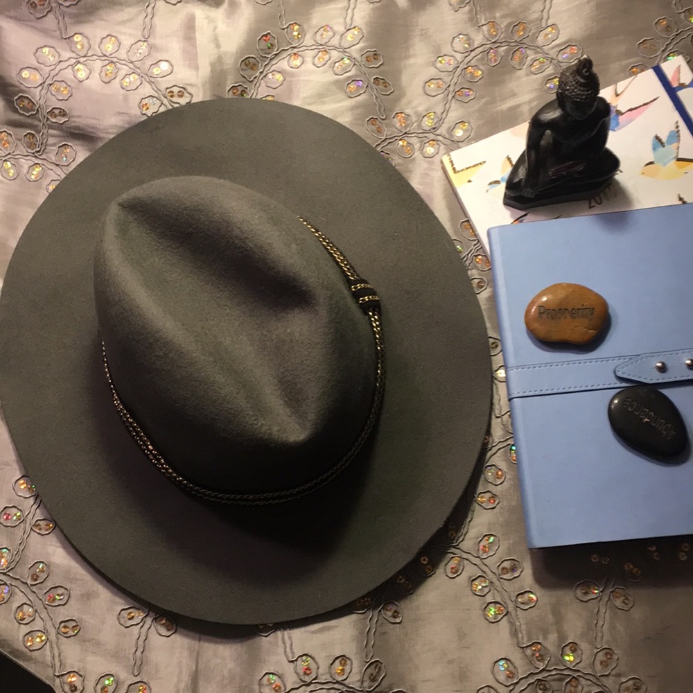 Hat!